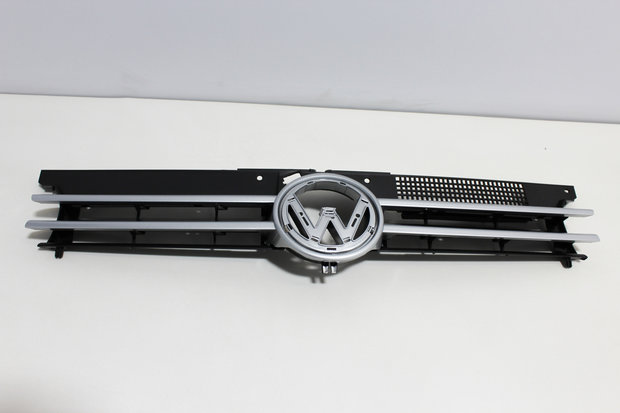Kühlergrill Volkswagen Golf 4 REFLEXSILVER (LA7W)